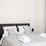 Dioni Mykonos * Paraga (Mykonos)
