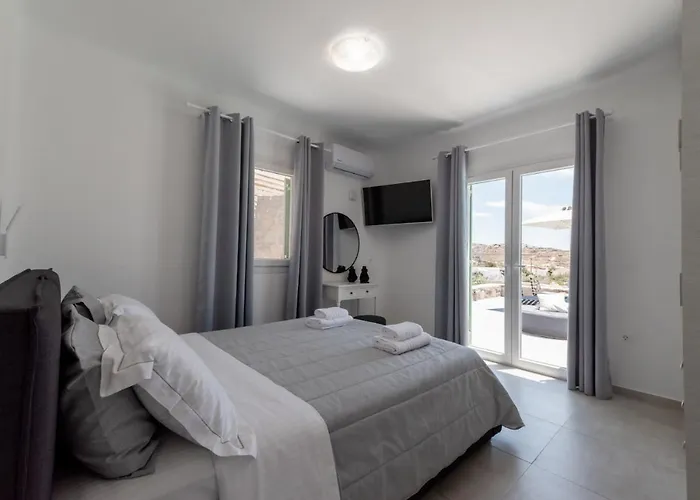 Dioni Mykonos * Paraga (Mykonos)